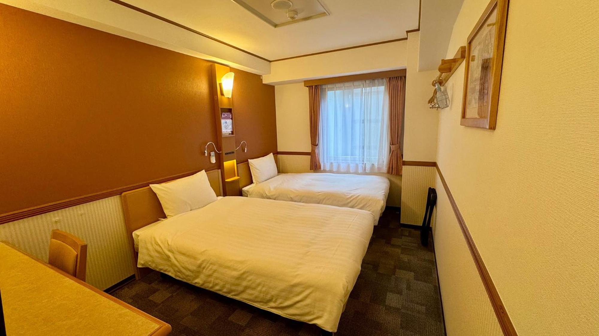 Toyoko Shin-yokohama Ekimae Honkan 3* Yokohama (Kanagawa)