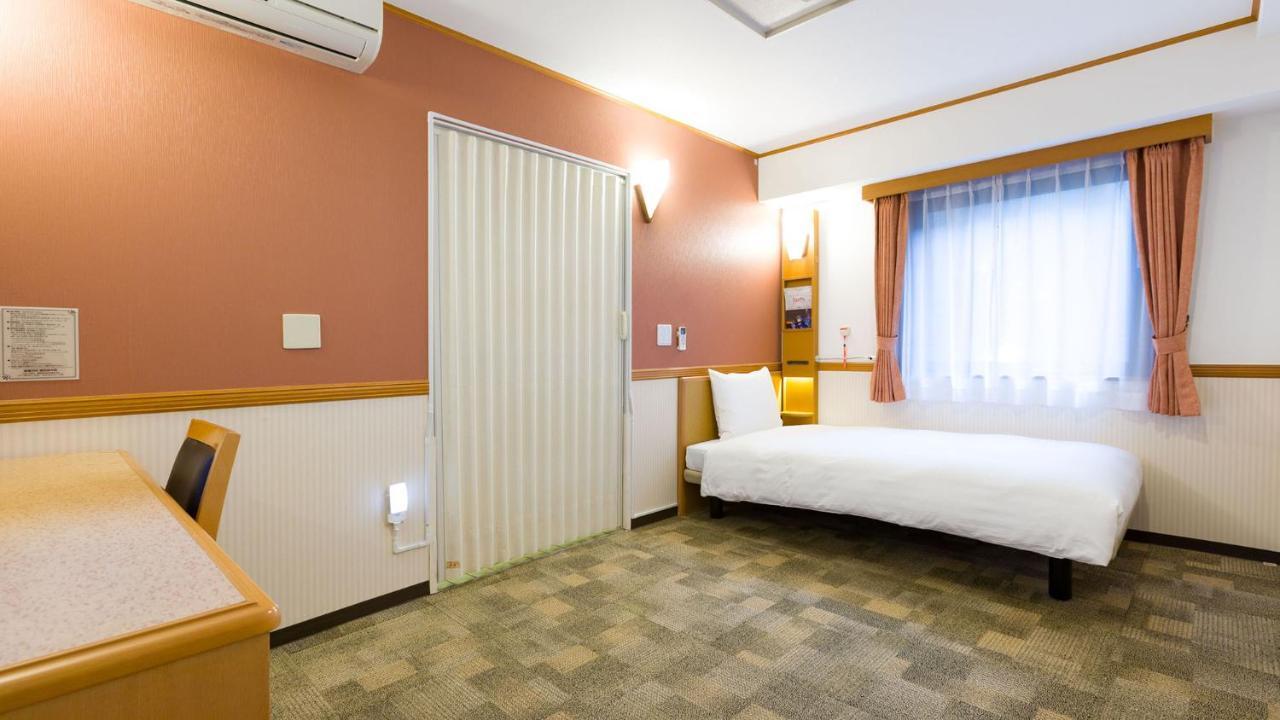 酒店 Toyoko Shin-yokohama Ekimae Honkan 3*